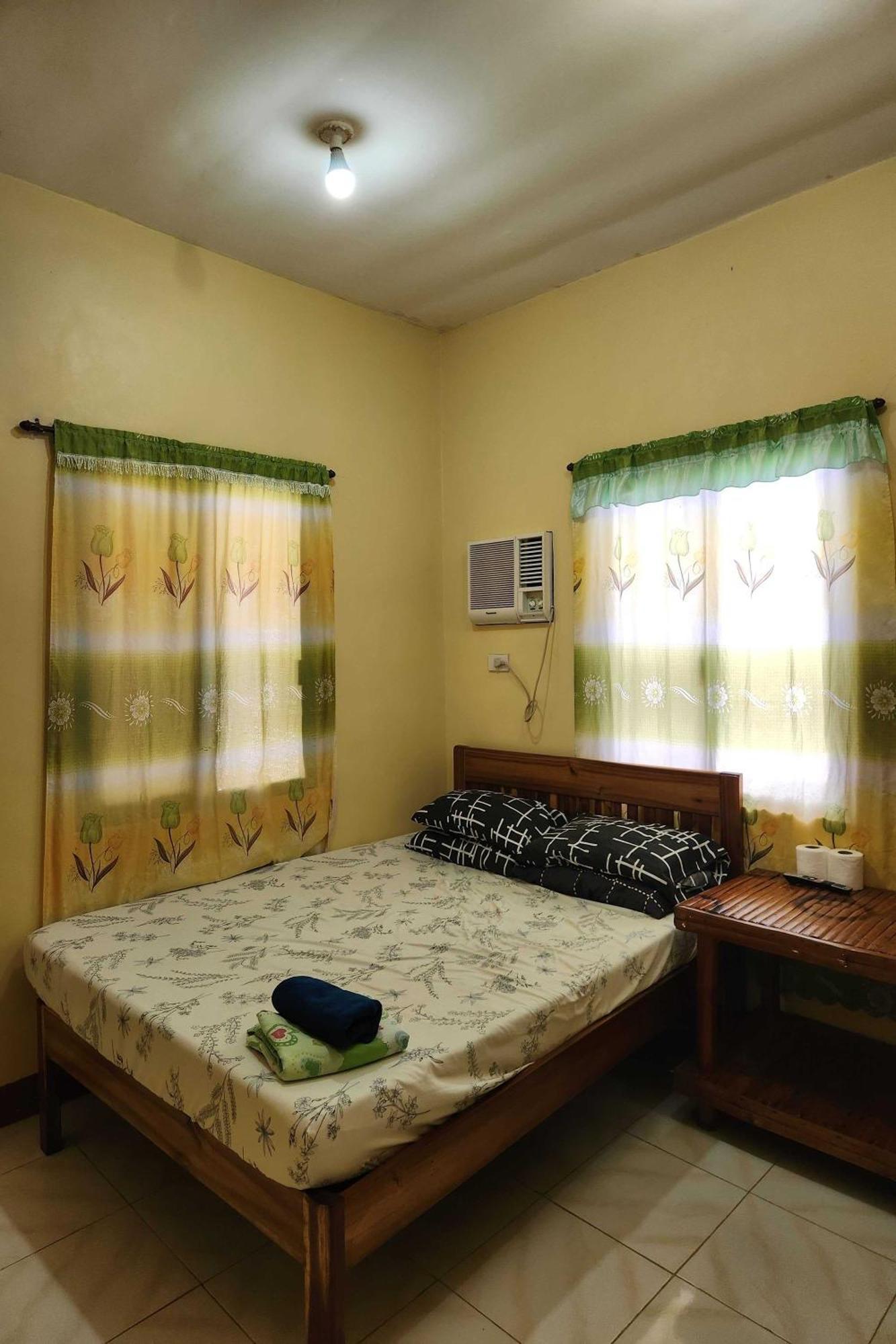 Larosa Hostel פורטו פרינססה מראה חיצוני תמונה