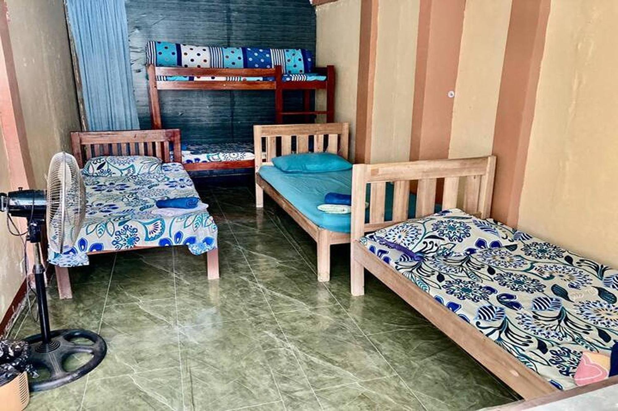 Larosa Hostel פורטו פרינססה מראה חיצוני תמונה